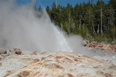 Steamboat Geyser erupts, Yellowstone National Park