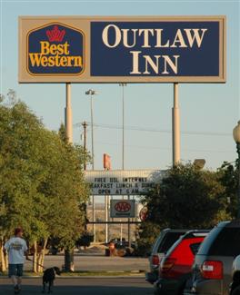 Outlaw Inn